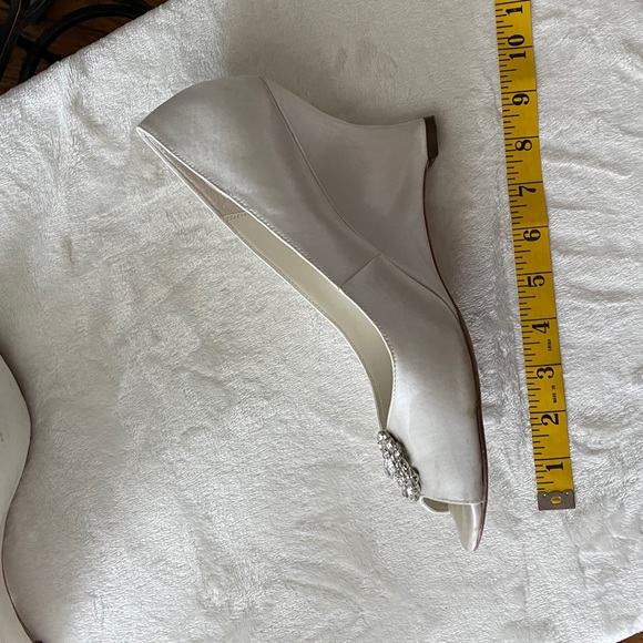 Benjamin Adams open-toe wedges - Picture 11 of 16